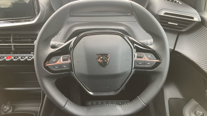 Peugeot 208 1.2 100 Turbo Envy 5dr Petrol Hatchback - Image 21